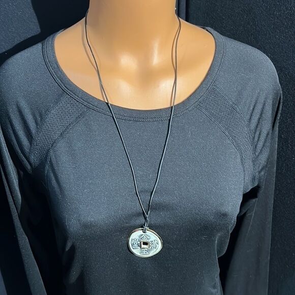 Chinese Coin Style Pendant on Leather Like Twine Necklace - Picture 4 of 10